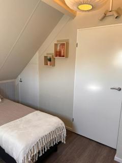 ENL Boutique 92 - 1