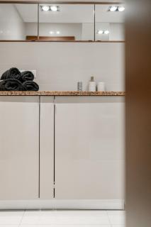 NiceOne Apartment Number 8 - W samym Centrum! - 3
