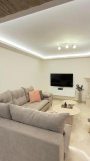 Casa DS Luxury Stay Modern Comfort and Style - 9