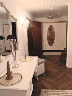 La Suite - 7