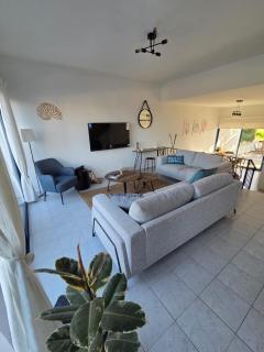 KOHILI Seaside Residence - 0