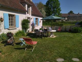 Gite de la Pierre Bleue, Authentique Maison à la campagne - 3