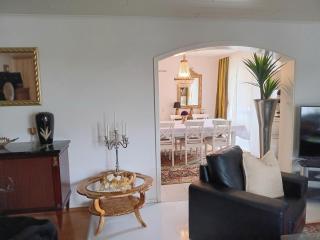 La Suite - 7