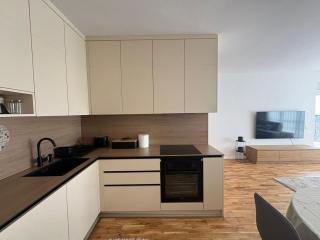 City View Apartment with Free Private Parking - Prishtina Center - 5