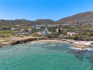 Elmar Bay Villa, Beachfront Luxury Escape with Private pool - 5