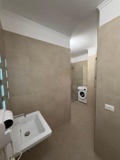 Family Guest Apartments - 7