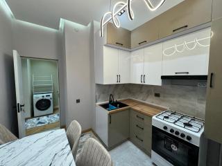 Uzmakon Golden House 485 - 1