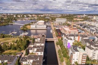 Unique seaside 2-bedroom apartment with private yard & sauna - 9