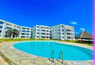 Classy Couzy Suites - 4