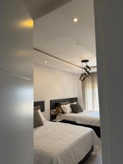 Swiss Apartments 3 - 8