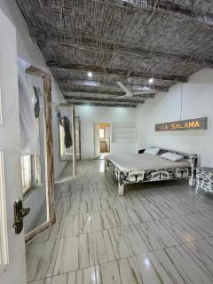 Kamreen Villa - 1