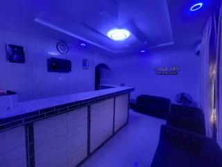 Kings Garden Inn - 1