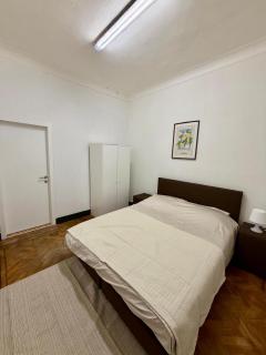 Bright and spacious apartment in the heart of Antwerp - 9