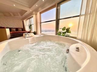 3BR peaceful Maddi Nile View Stays Jacuzzi in Some Units - 0