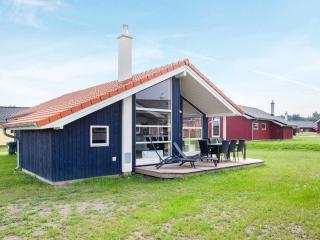 8 person holiday home in Großenbrode - 8