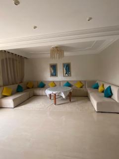 Wonderful 5 Bedrooms Villa L52015 - 7