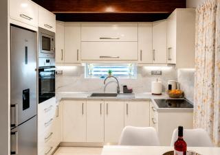 LIVAS Residence - 1