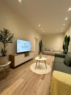 Cloud9 Apartments Bllok Area - 5