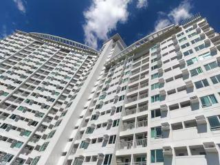 Cozy Alabang Condo with Pool and Near Malls & Airport - 2