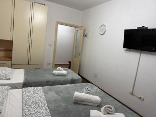 REA Apartment - 4