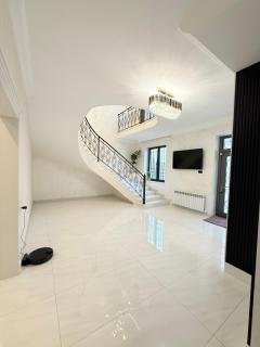 Gevorgyans Home - 7