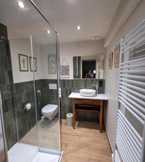 La Petite Preuse A cozy Chablis gem with a hot tub - 1