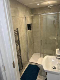 Modern Studio Flat in Maidstone Newly Build - 3