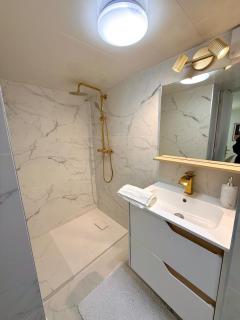 Appartement Prestige 4 pers - Centre-ville - Confort - 2
