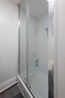 Lovely Flat in Maidstone Town Centre - 8