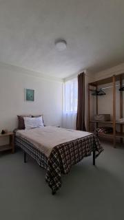 Apartamento completo en planta baja cerca del aeropuerto y del centro - 3