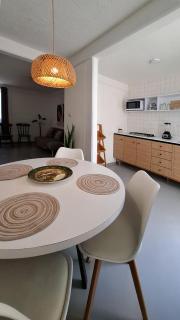 Apartamento completo en planta baja cerca del aeropuerto y del centro - 1