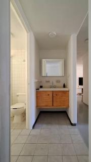 Apartamento completo en planta baja cerca del aeropuerto y del centro - 4