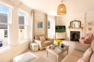 The Old Post Office - Parking Available - 75 meters Estuary - 5