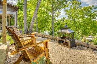 Tiny Cabin Getaway in the Tennessee River Valley - 9