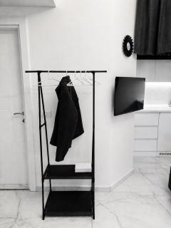 Heart of Ohrid, Private Apartment, Walk Everywhere - 3