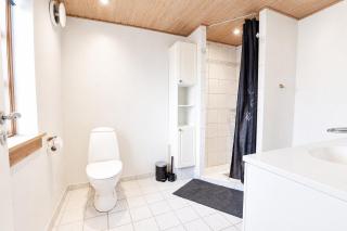 The Lighthouse - 170m2 5-bedroom house for 8 persons in Odense - Free Parking - 8