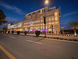 Goldcrest Mall DHA Phase 4 - Luxury Serviced Apartments by Alvis Suite - 4