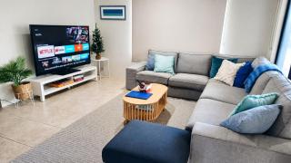 Busselton Beach Villa - Family & Pet Friendly - 8