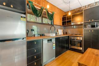 Blackwood Rise - 6