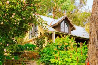 Myrtle Loft - Forest Garden, Emerald - 0