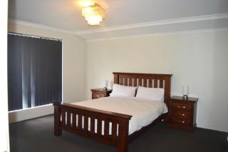 Correa House - 7