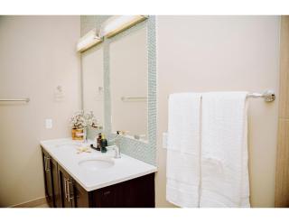 The Cambridge Haven Luxury 2BR FIFA Fan Zone Charles river MIT Kendall Sq - 1