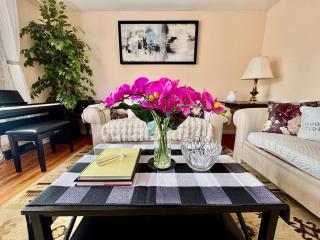 Comfortable Stay Near Albany Airport - 9
