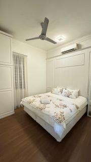 Rumah Bandar - 5