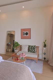 West Lake View Apartment, 5 minutes from Hanoi Old Quarter Street, Ba Dinh Square - 8