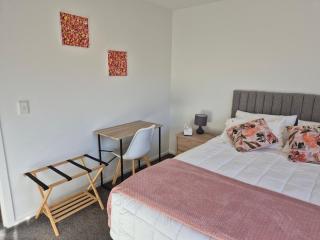City central 1 bed townhouse - 8