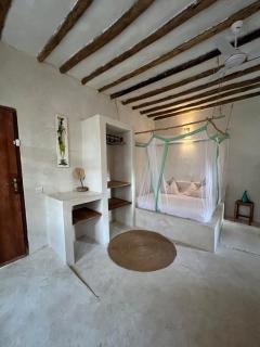 Bahari Studio by Bora Pamoja Homes Pool, Solar Backup & 5 Min to Beach - 6