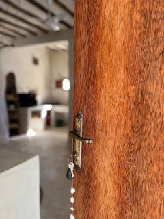 Bahari Studio by Bora Pamoja Homes Pool, Solar Backup & 5 Min to Beach - 8