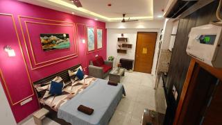 The Forest Stays-Luxury Studio Apartment In Noida - 7