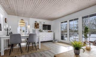 Charming Renovated Holiday Home In Marielyst - 6